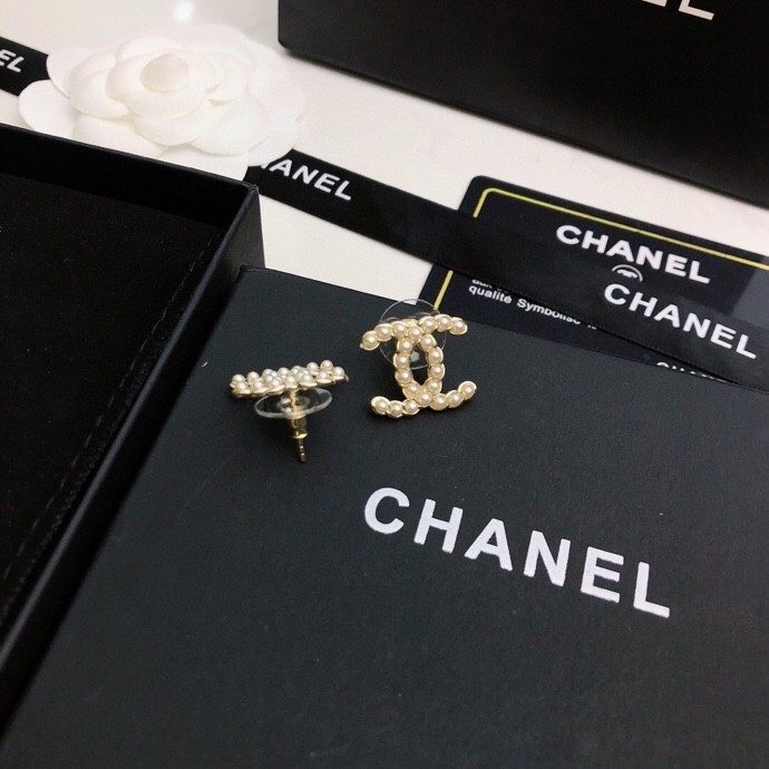 Ch**el earrings